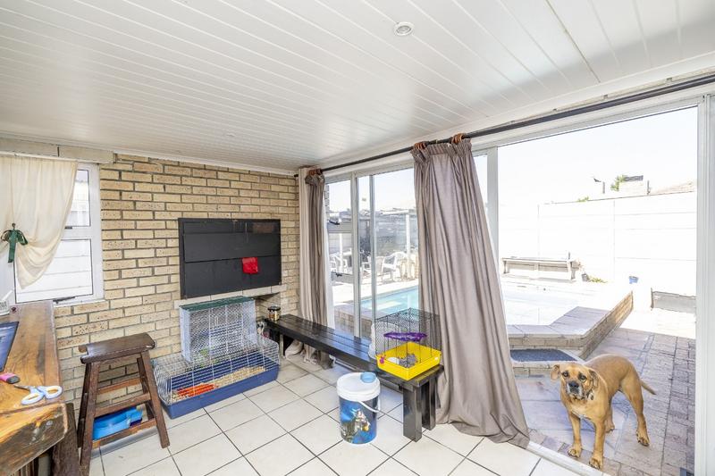 3 Bedroom Property for Sale in Sonkring Western Cape